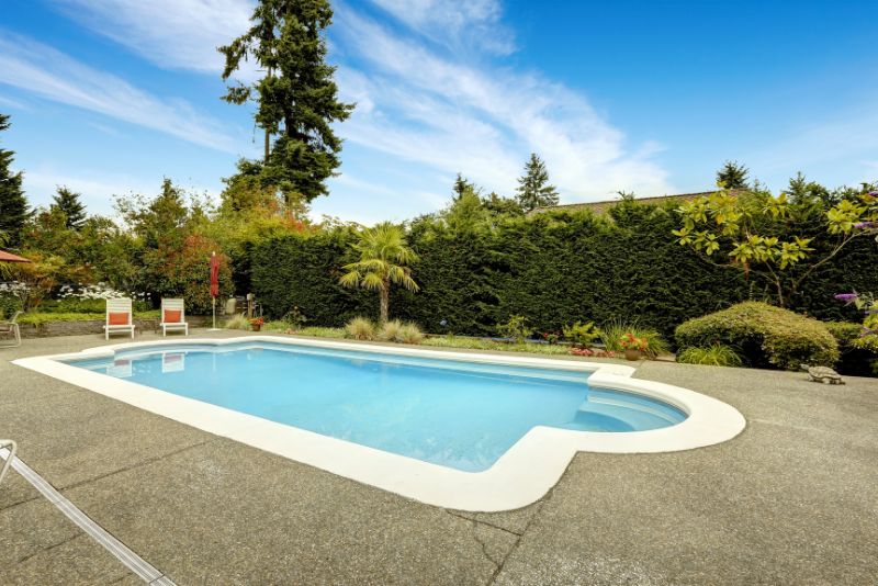 concrete pool deck for a home pool